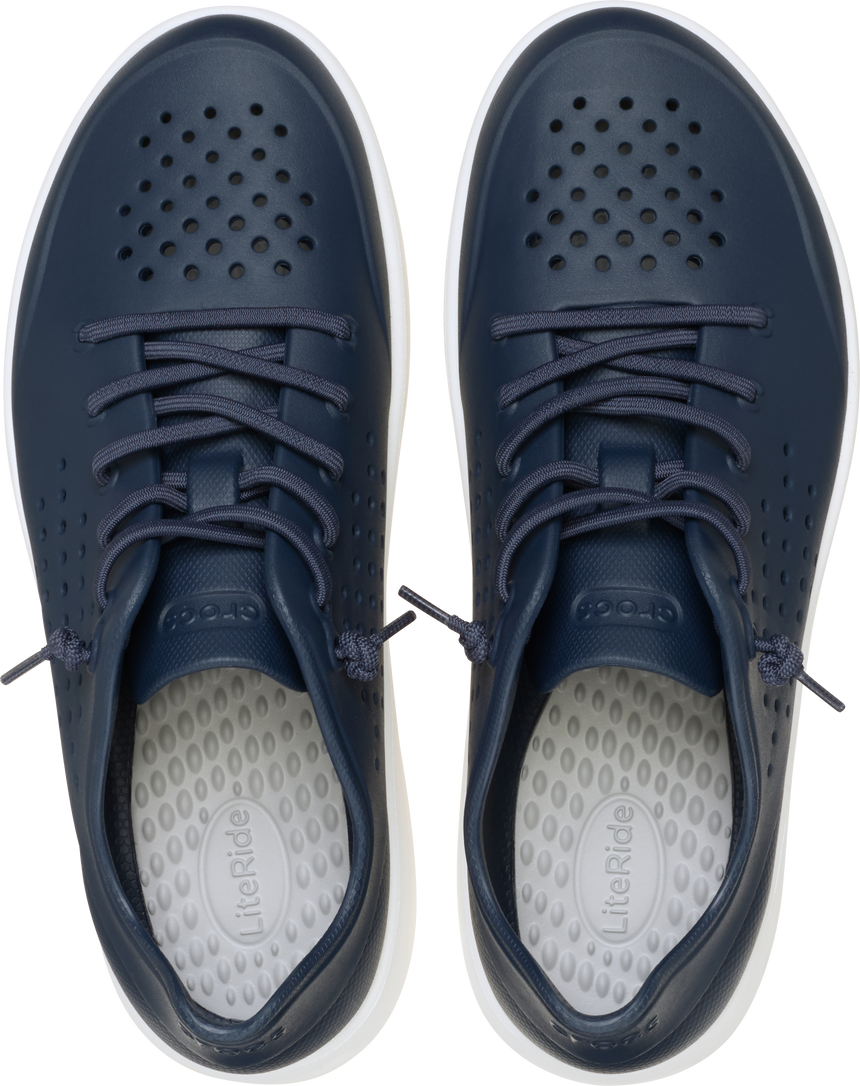 UNISEX InMotion Pacer Sneaker