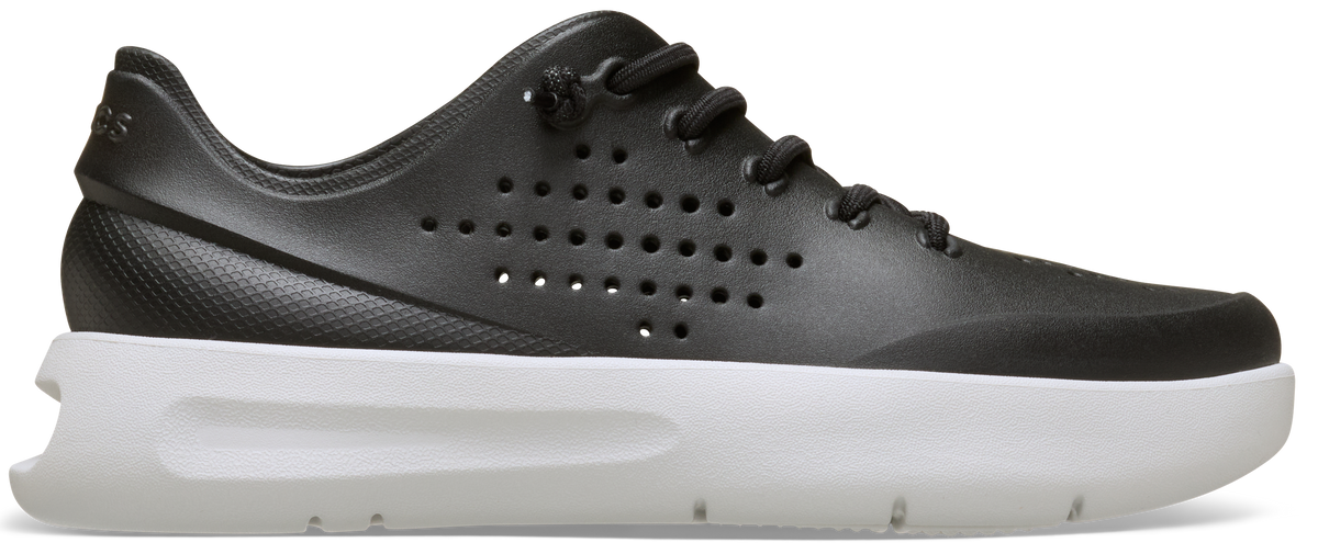 WOMEN  InMotion Pacer Sneaker