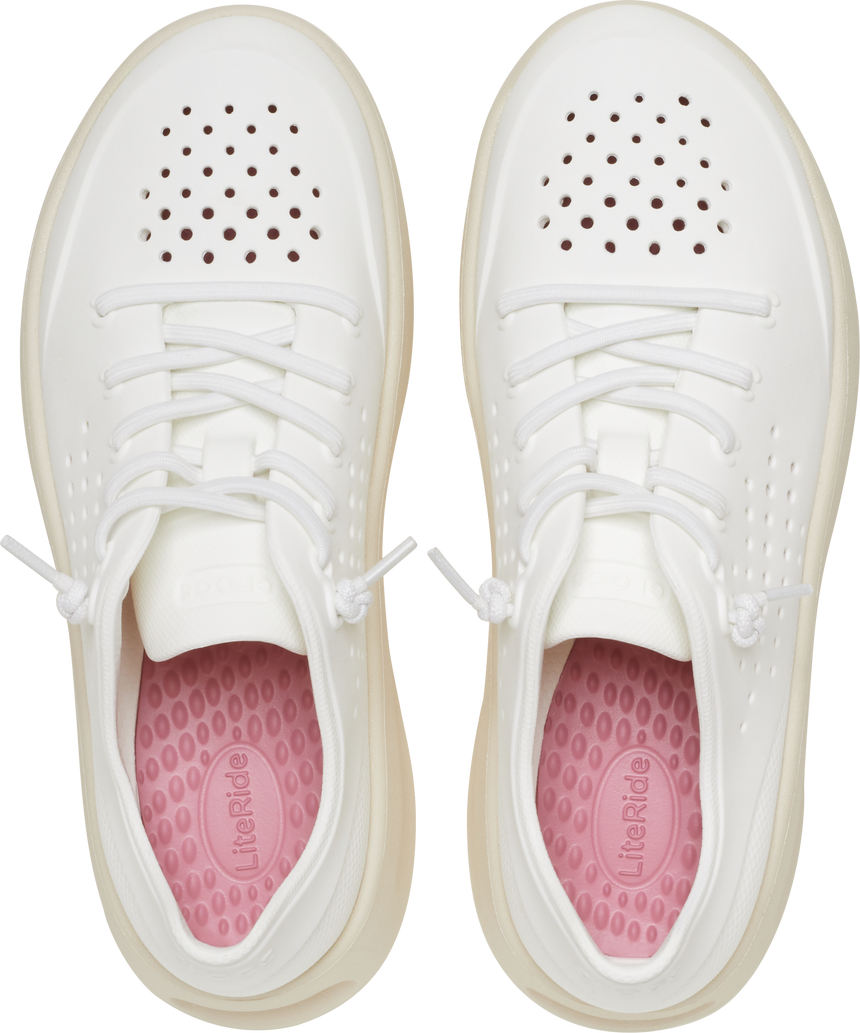 WOMEN  InMotion Pacer Sneaker