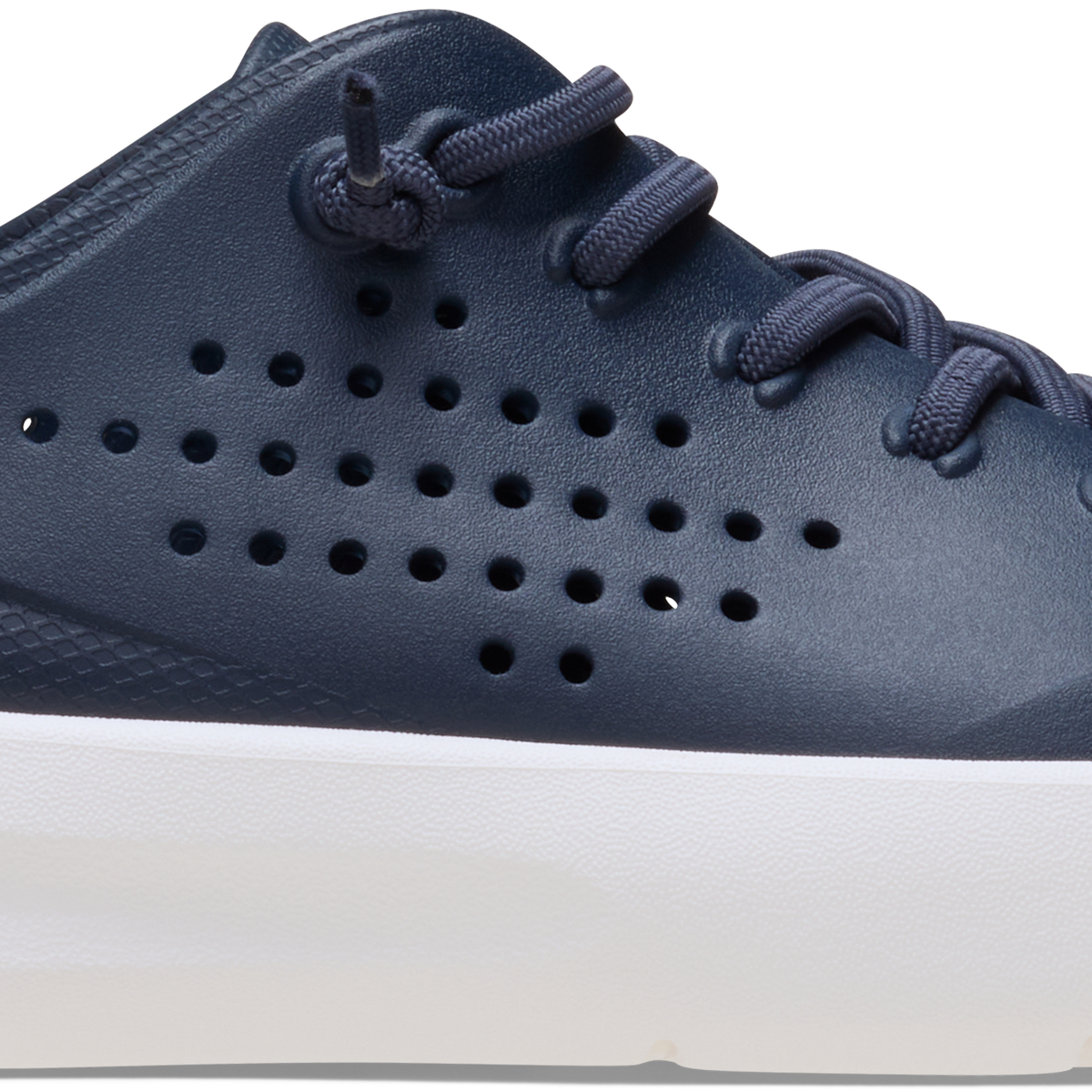 WOMEN InMotion Pacer Sneaker – Crocs Jordan